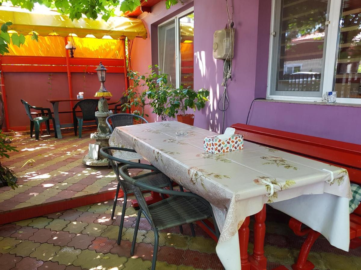 Casa Simona Hotel Două Mai Екстериор снимка