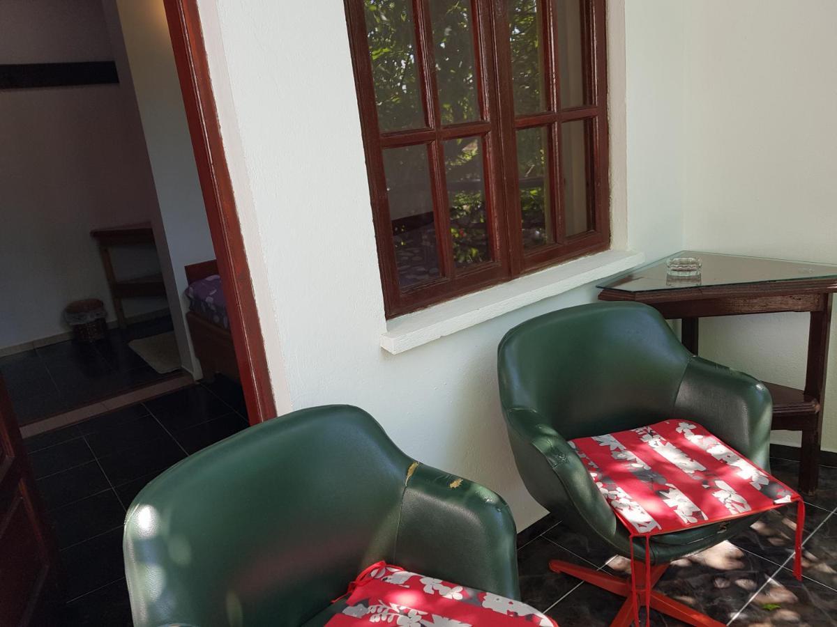 Casa Simona Hotel Două Mai Екстериор снимка