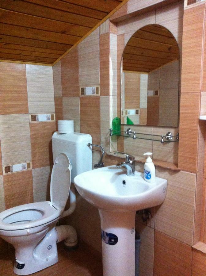 Casa Simona Hotel Două Mai Екстериор снимка