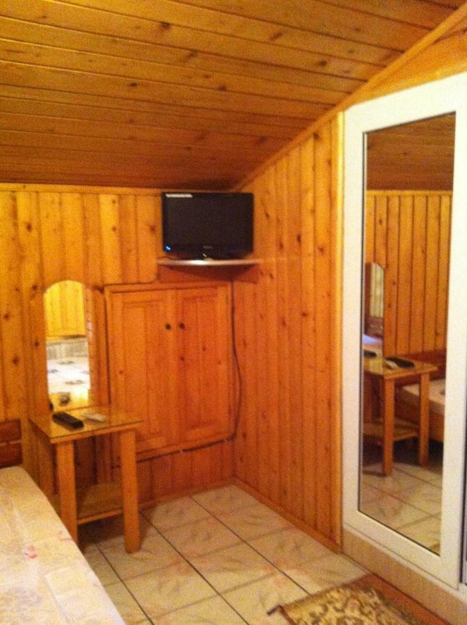 Casa Simona Hotel Două Mai Екстериор снимка